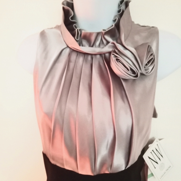 NWT🎁FREE GIFT INCLUDED🎁 Cocktail Dress Roses Stretchable Midi Sleeveless - Picture 4 of 15